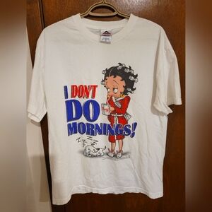 Vintage 2002 Betty Boop "I don't do mornings" shirt. Men's Large.